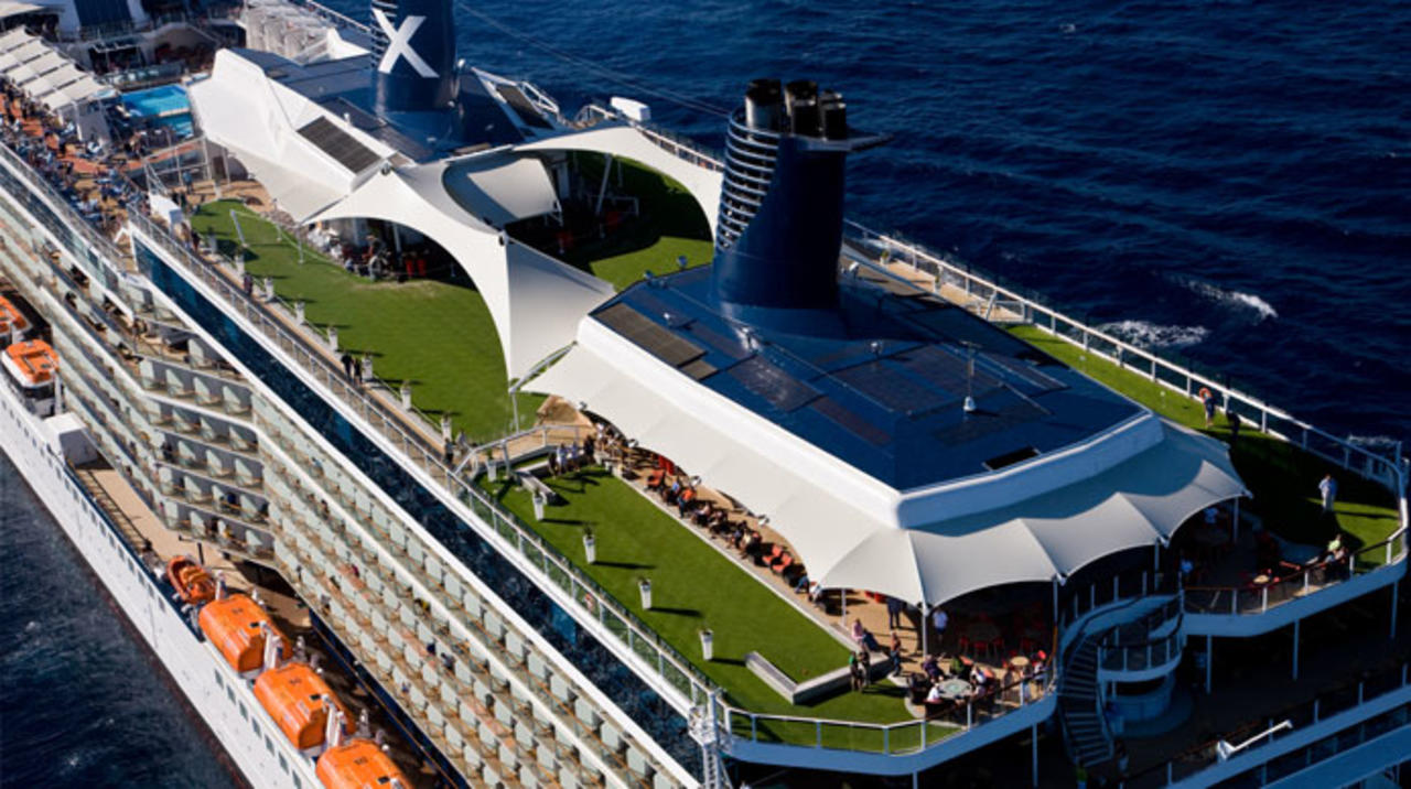 Celebrity Eclipse Photos