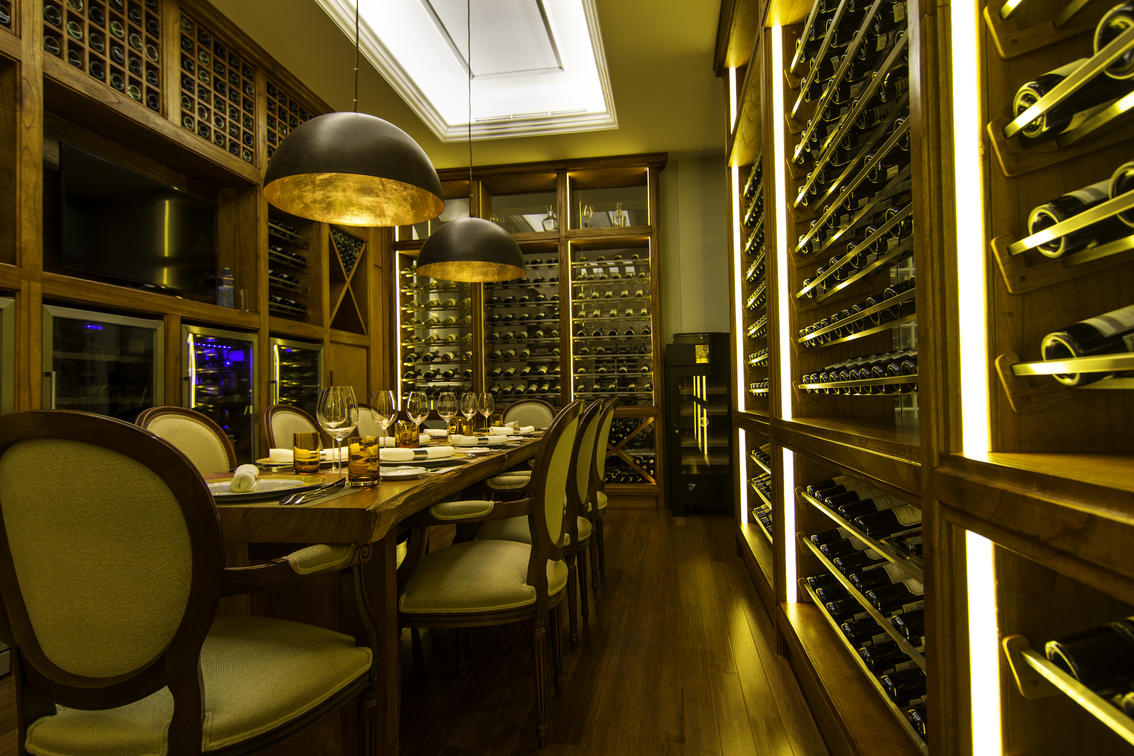 Hemingways Nairobi Gallery