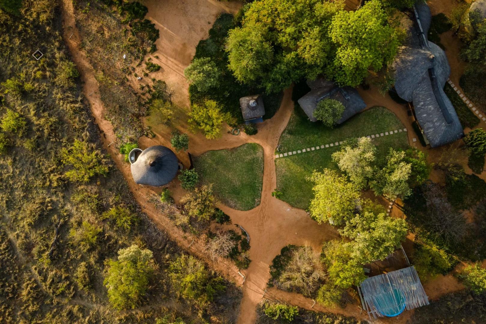 Aerial of Africa på Foot Camp