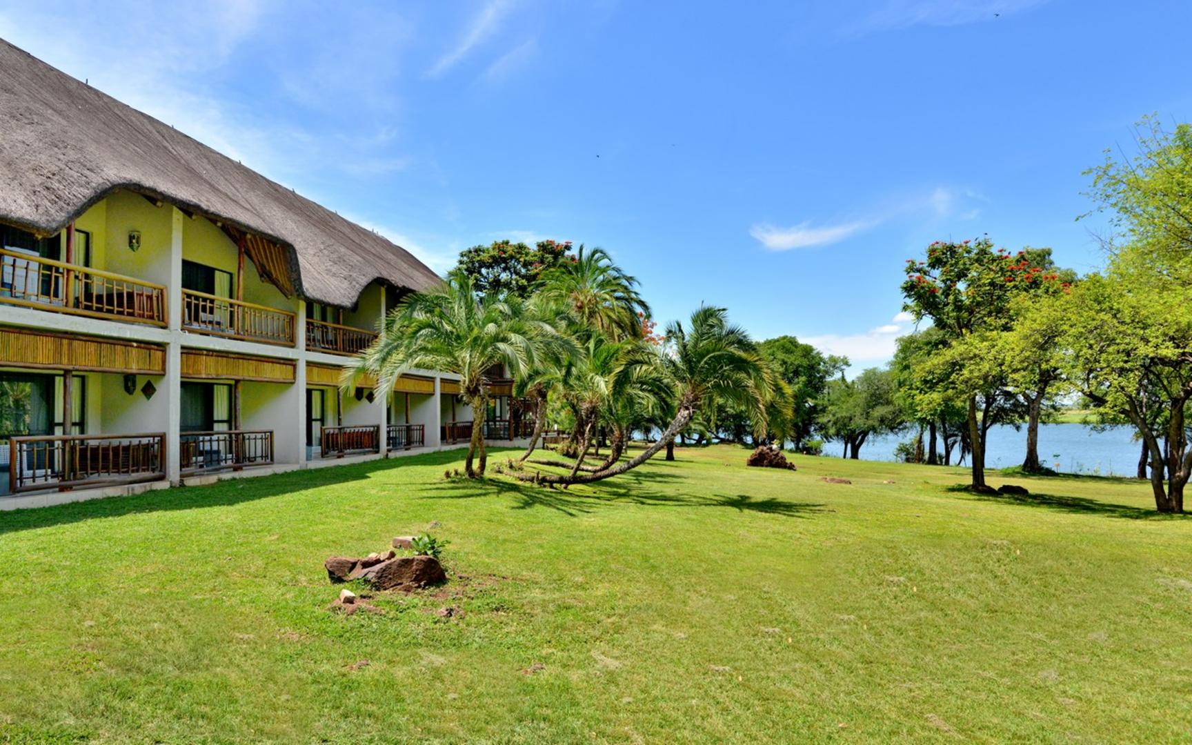 Cresta Mowana Safari Lodge & Spa-item-0