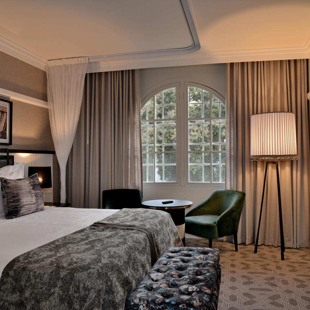 Victoria Falls Hotel-item-0