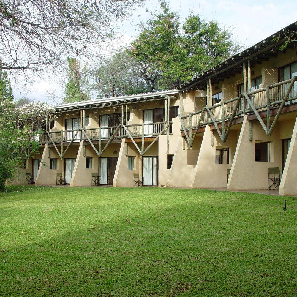 Chobe Safari Lodge-item-2