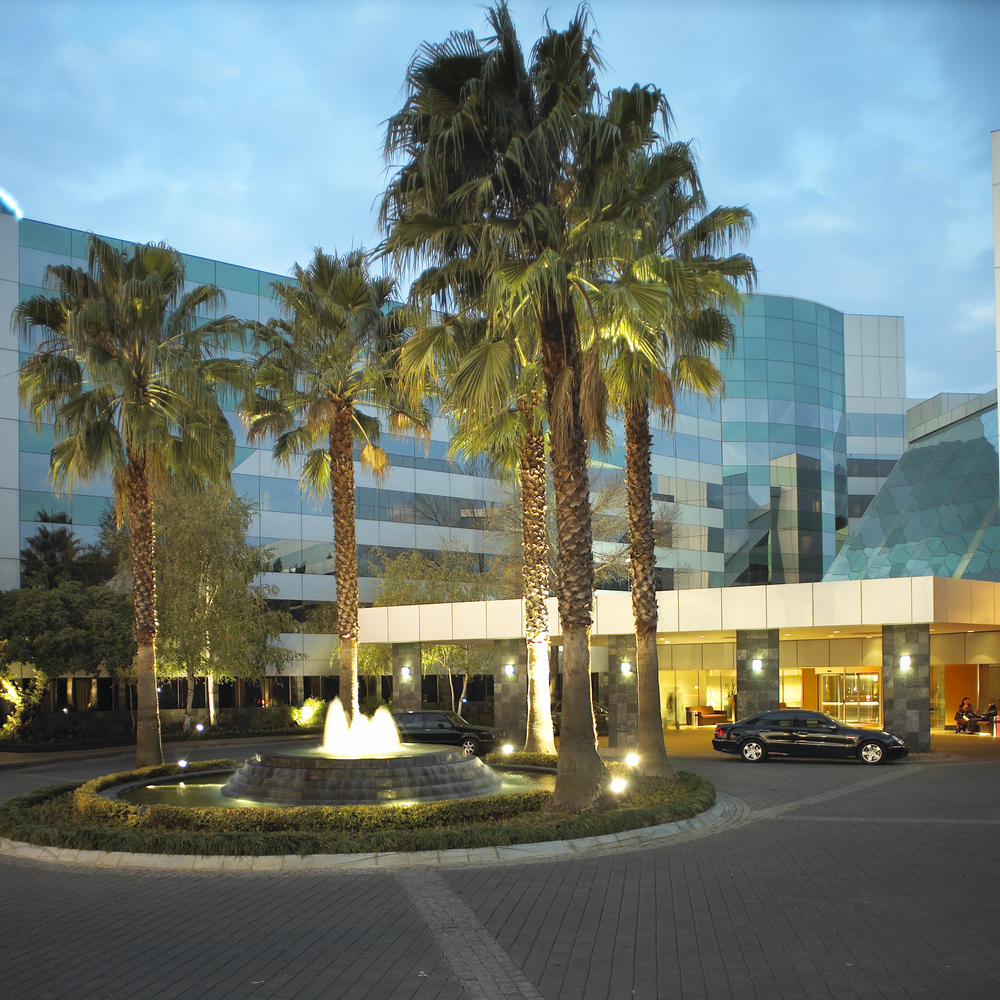Southern Sun O R Tambo Intl Airport Hotel-item-1