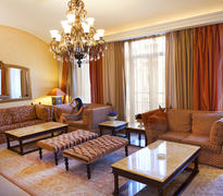 Suite Lounge