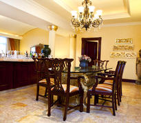 Suite Dining room