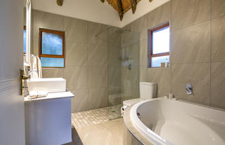 Garden Suite Bathroom