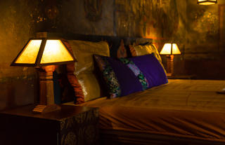 Queen's room