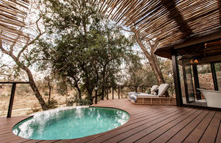 Dulini Moya - Suite Heated Plunge Pool and Deck