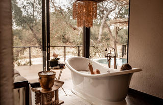 Dulini Moya - Bath Tub