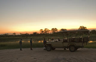 Rhino Post Safari Lodge - Sundowner Game Drive