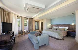 Windhoek Country Club Resort Presidential Suite 