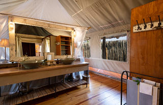 Pafuri Camp - Bathroom Vanity
