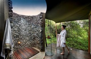 Ngala Tented Camp Tented Suite Shower