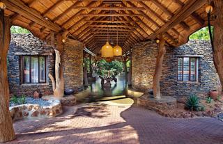 Madikwe Hills Lodge Entrance 
