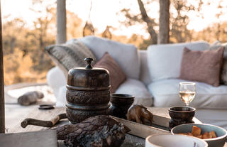 Decor Nsala Wilderness Camp