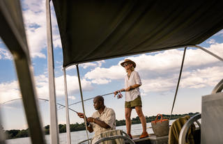 Sussi & Chuma - Fishing