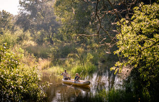 Sussi & Chuma Lodge - Canoeing