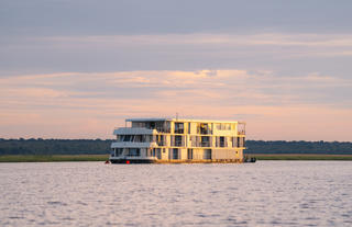 Zambezi Queen