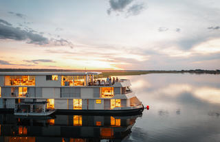 Zambezi Queen at Dusk