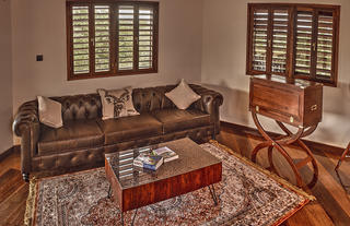 Family suite lounge