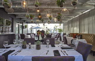 H13 Restaurant & Courtyard