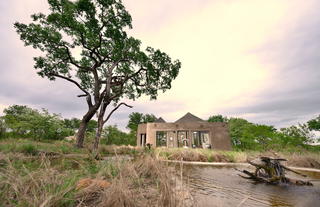 Earth Lodge Gym