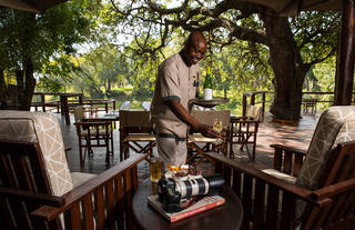 Hamiltons Tented Camp - Deck Dining