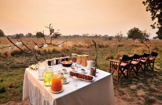 Afternoon tea at Luwi