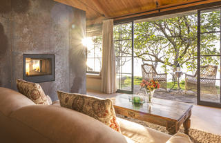 Governors' Loldia House Suite