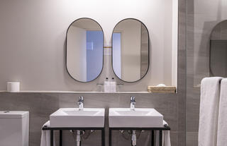 Kloof Street Hotel - Luxury Suite Bathroom - Cape Town
