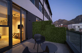 Kloof Street Hotel - Luxury Suite with Terrace & Devils Peak View - Cape Town