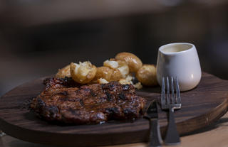 Kloof Street Hotel - The Sanctuary Food - Cape Town