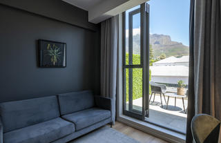 Kloof Street Hotel - Luxury Suite With Terrace Bedroom - Cape Town