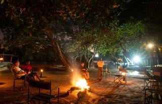 Ichingo Chobe River Lodge Bonfire