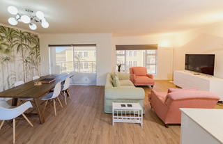 The Palms Luxury Apartment