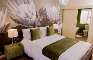 The Palms Luxury Apartment