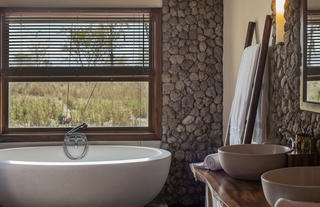 Luxury Tented Suite - Bathroom