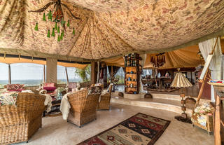 lounge_vintage corner