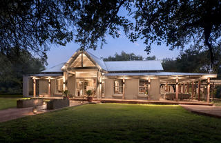 Morukuru Farm House - exterior view