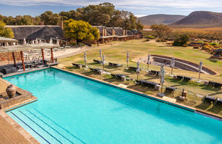 Aquila Pool