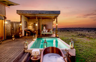 Heated private pool- One Bedroom Luxury Villa