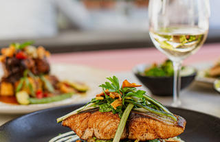 Bistro 1682