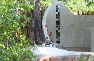 Outdoor "under the stars" shower and bathtub