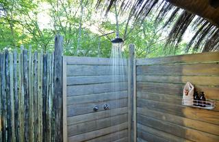 Treetop Outdoor Shower