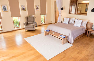 Luxury Villa - bedroom