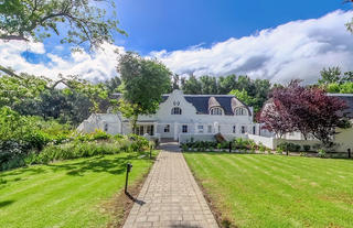 The Wine House Garden