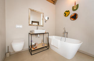 en suite bathroom