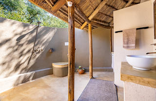 Outdoor Shower/Bathroom
