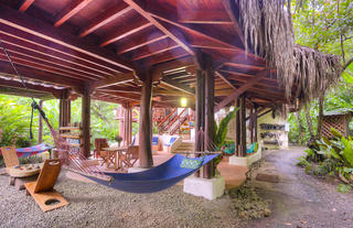 Lounge area