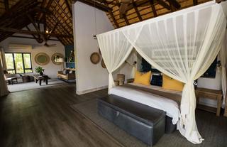 Honeymoon Suite